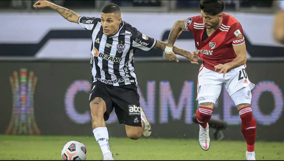 Milton Casco – River Plate – Copa Libertadores 2021 - Image 11