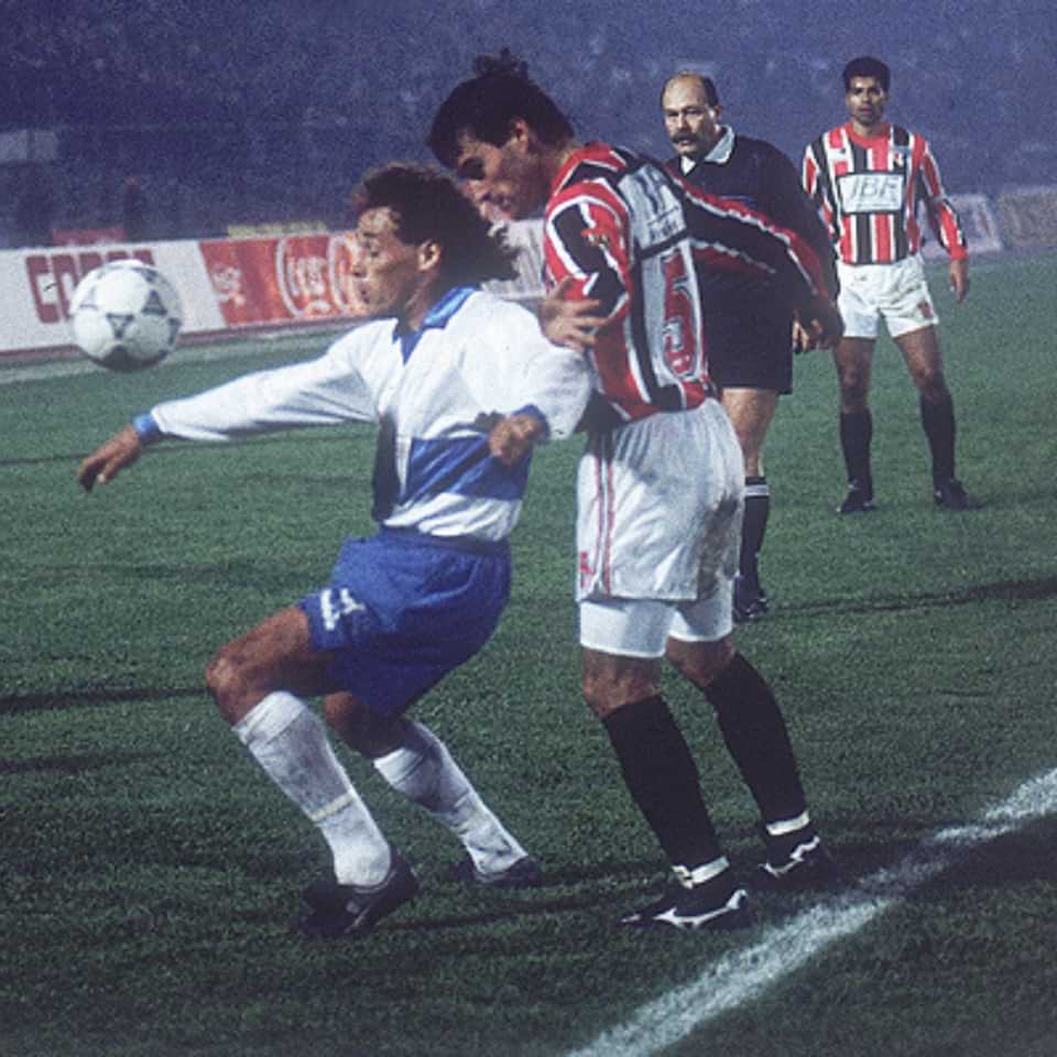 Juan Carlos Almada – Universidad Católica – Match Worn – Final Copa Libertadores 1993 - Image 11