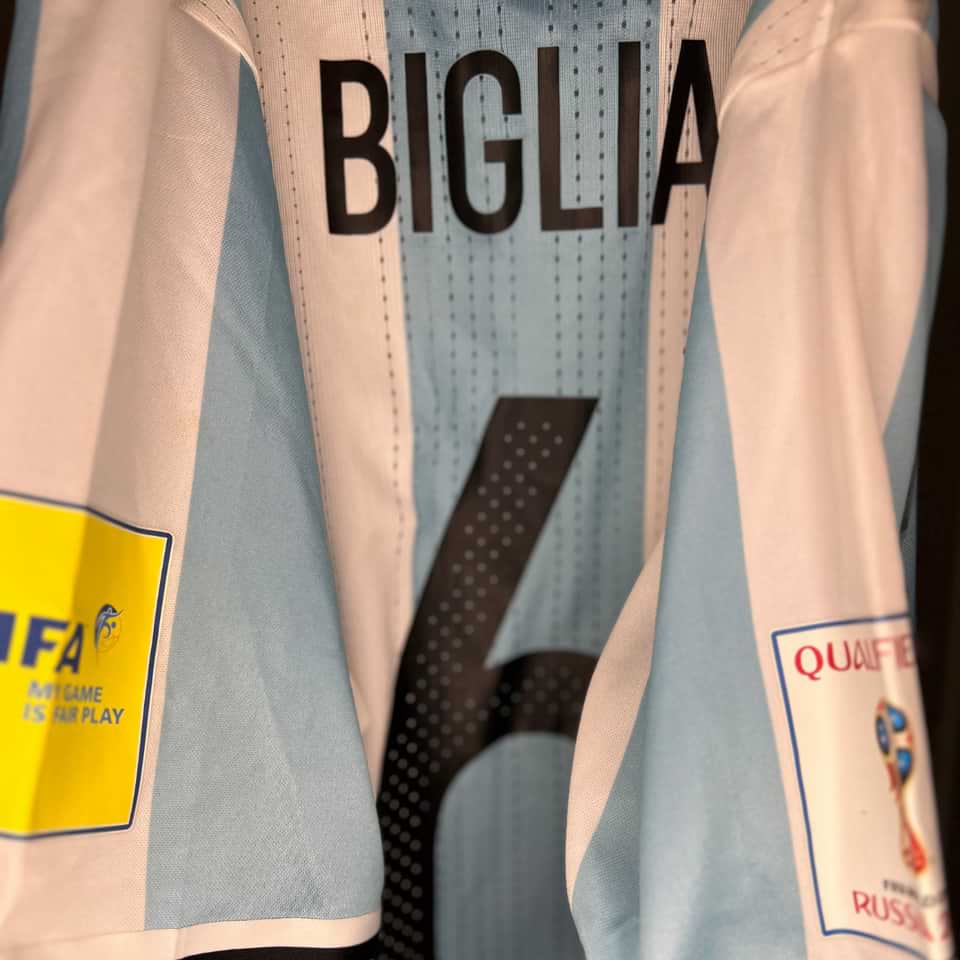 Lucas Biglia match worn jersey – Argentina – Eliminatorias Rusia 2018 - Image 7