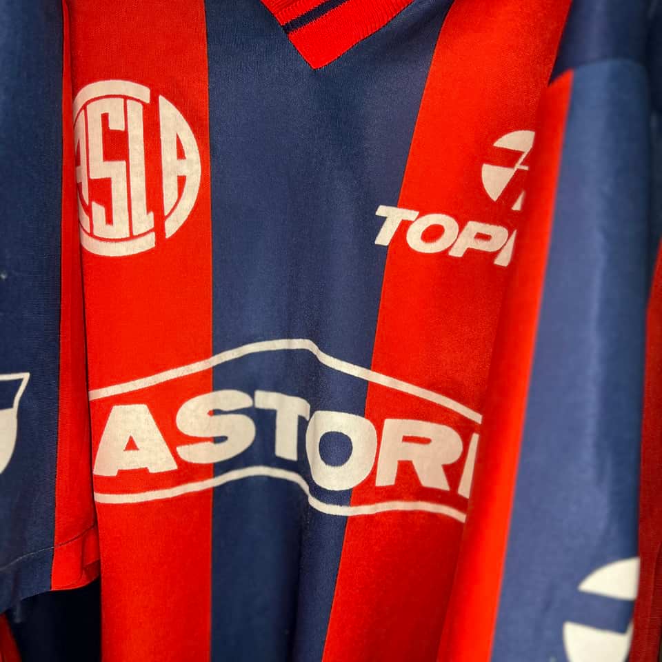 Beto Acosta match worn jersey – San Lorenzo – Torneo apertura 1992 - Image 6