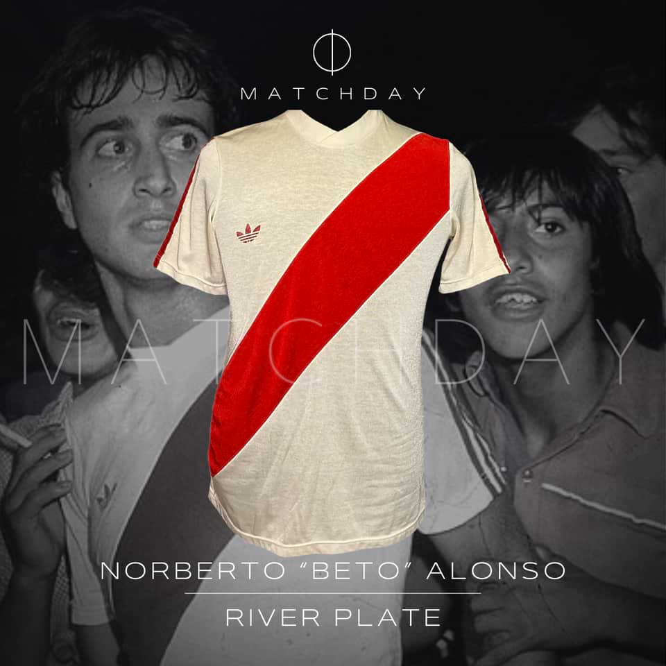Norberto “Beto” Alonso match worn jersey – River Plate – Campeonato nacional 1984