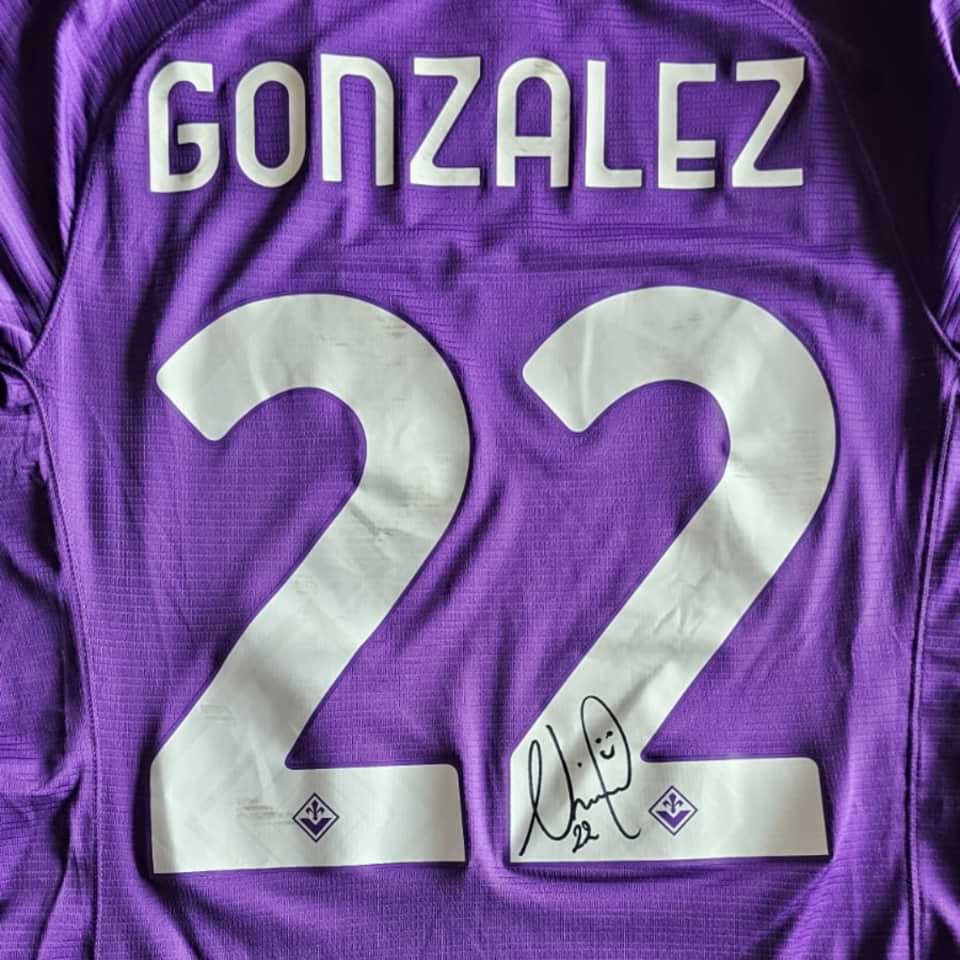 Nico Gonzalez – Fiorentina – Match worn unwashed signed – Serie A 2022 - Image 14