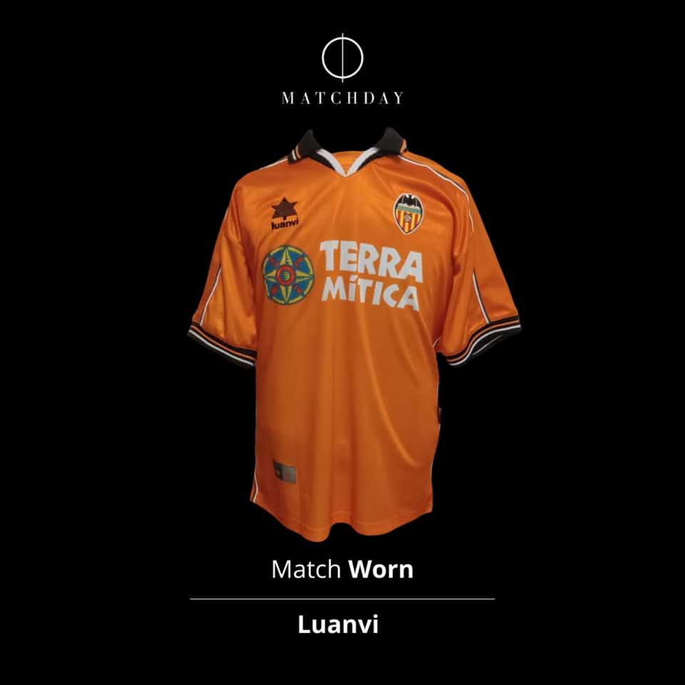 Claudio “Piojo” López – Valencia CF – 1999/00 - Imagen 3