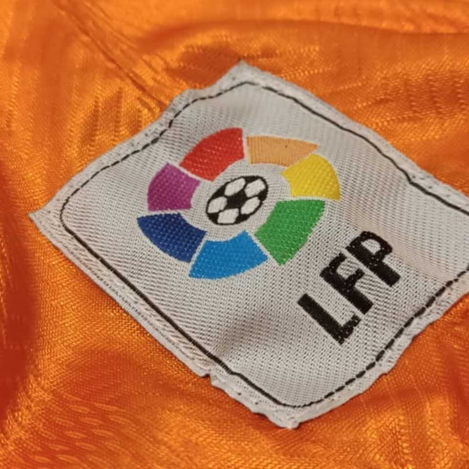 Claudio “Piojo” López – Valencia CF – 1999/00 - Imagen 7