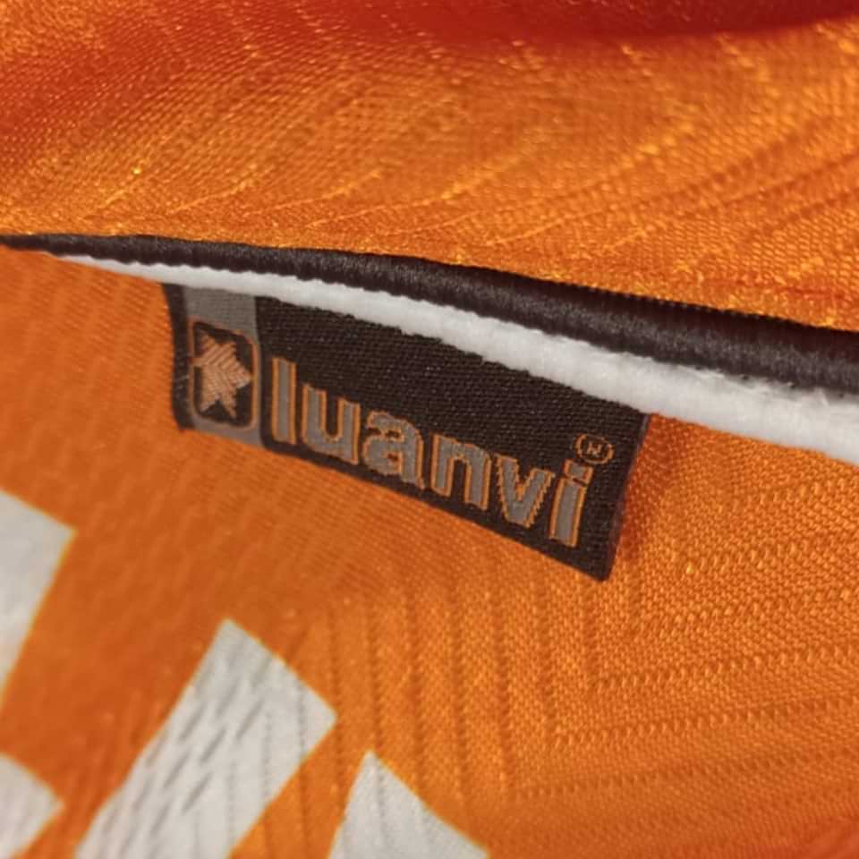 Claudio “Piojo” López – Valencia CF – 1999/00 - Imagen 8