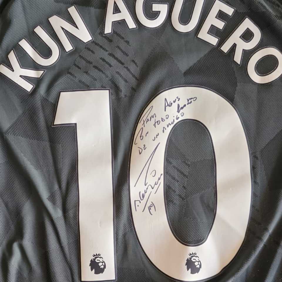Sergio Aguero – Manchester City – Autographed shirt – Match Worn - Image 8