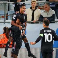 Paulo Dybala – Juventus – Match issue + Captain ribbon – Champions League 2021 - Imagen 19