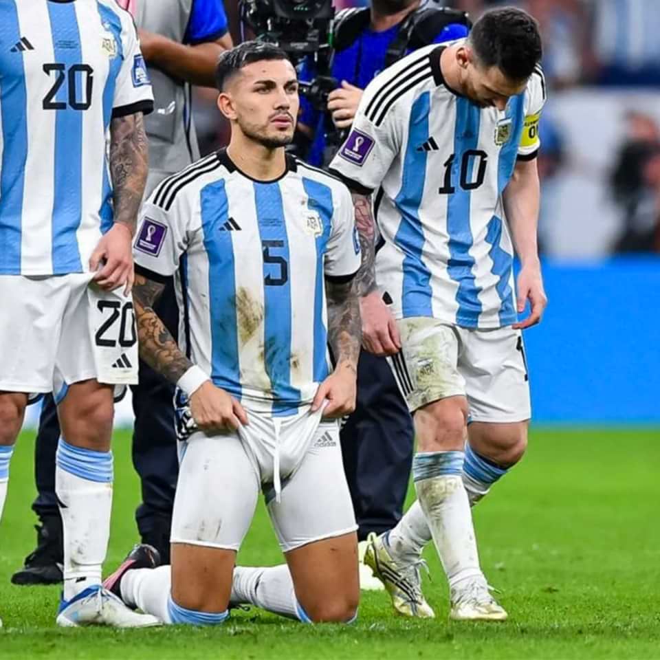 Leandro Paredes – Argentina National Team – FIFA World Cup Qatar 2022 – FINAL GAME - Image 13