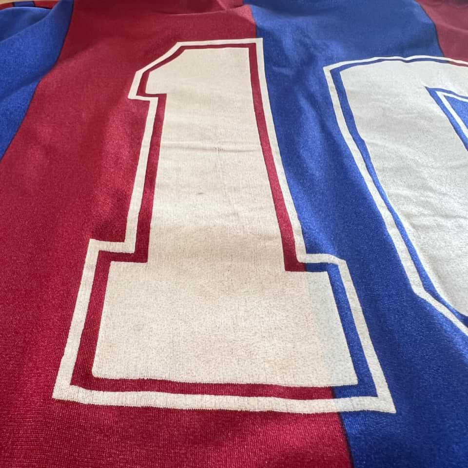 Diego Armando Maradona – Match Worn – Barcelona FC – 1983 - Imagen 7