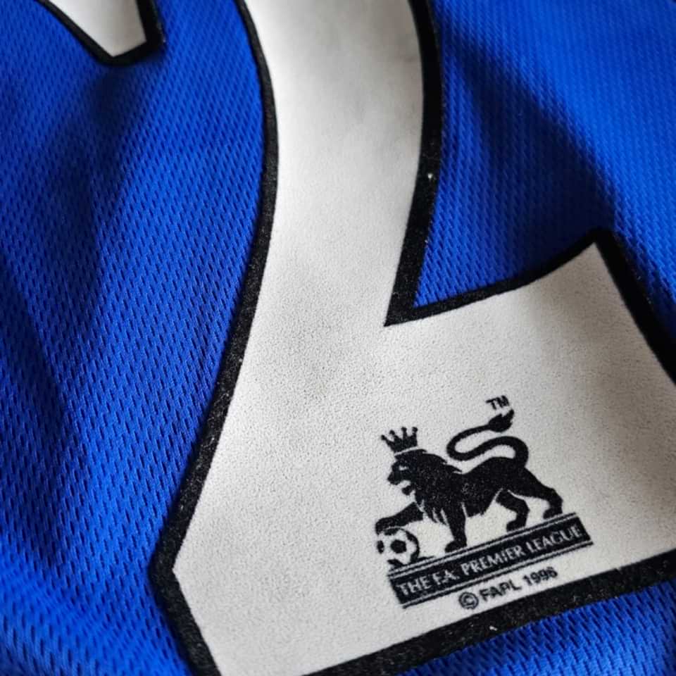 Hernan Crespo – Match worn – Chelsea – Premiership 2003 - Image 16