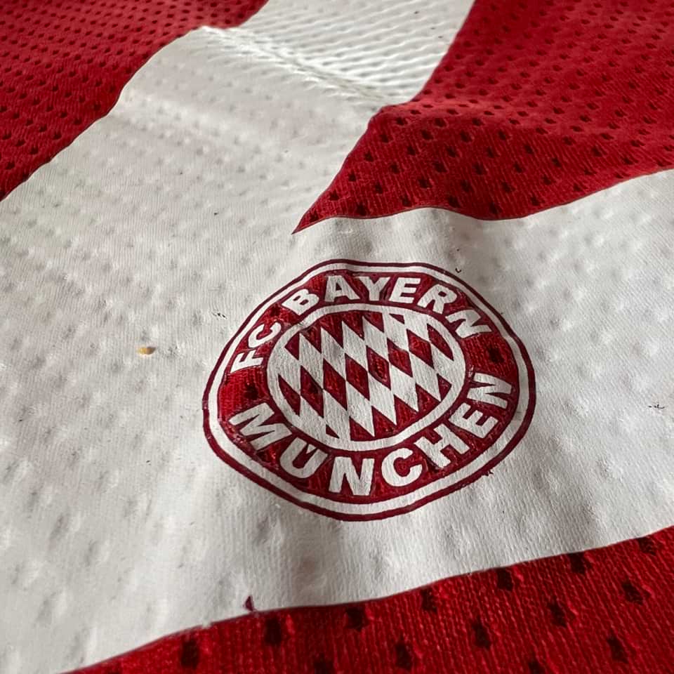 José Sosa – FC Bayern Múnchen – Match Worn – Champions League 2009/10 - Image 14