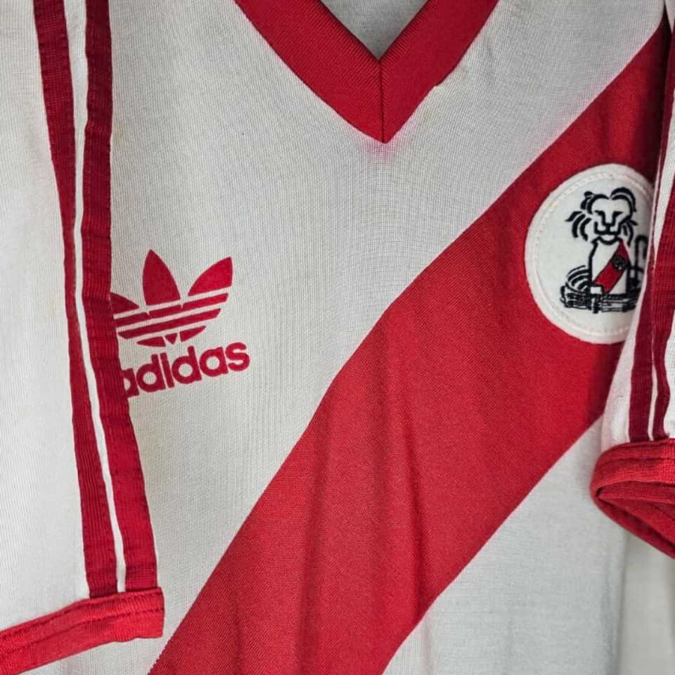 Américo “Tolo” Gallego – Match worn – River Plate – Torneo Nacional 1985 - Image 6
