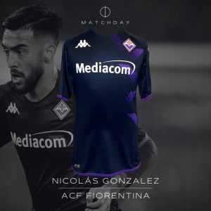 Nico Gonzalez - Fiorentina - Signed - Serie A TIM 2022
