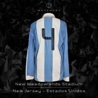Nicolas Burdisso – Match worn – Signed by Messi – Amistoso internacional - Imagen 5