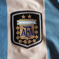 Nicolas Burdisso – Match worn – Signed by Messi – Amistoso internacional - Imagen 17