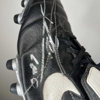 Lionel Messi match worn training boots – FIFA Youth World Cup 2005 - Imagen 19
