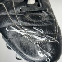 Lionel Messi match worn training boots – FIFA Youth World Cup 2005 - Imagen 23