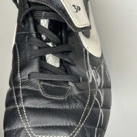 Lionel Messi match worn training boots – FIFA Youth World Cup 2005 - Imagen 24