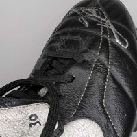 Lionel Messi match worn training boots – FIFA Youth World Cup 2005 - Imagen 26