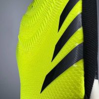 Emiliano Martinez – Match worn gloves – Aston Villa – Premier League 2024 - Imagen 14
