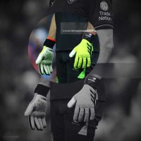 Emiliano Martinez – Match worn gloves – Aston Villa – Premier League 2024 - Imagen 20