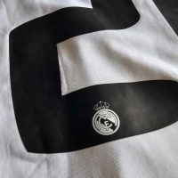 Gonzalo Higuain – Match worn – Bayern Munich vs Real Madrid – Franz Beckenbauer Farewell Match 2010 - Imagen 13