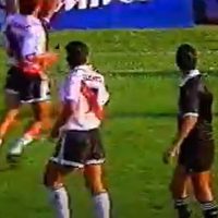 Ramón Ismael “Mencho” Medina Bello – Match worn – PHOTOMATCH – River Plate – Torneo Apertura 1993 - Imagen 10