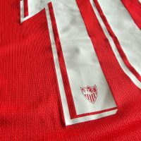 Ever Banega – Match worn – Valencia CF vs Sevilla FC – LaLiga  2018 - Imagen 15