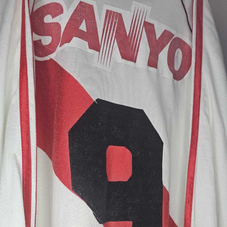 Enzo Francescoli – River Plate – Match worn shirt – Torneo Apertura 1995 - Image 7