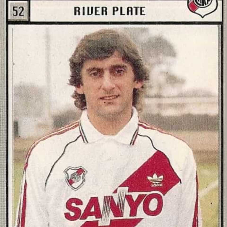 Enzo Francescoli – River Plate – Match worn shirt – Torneo Apertura 1995 - Image 19