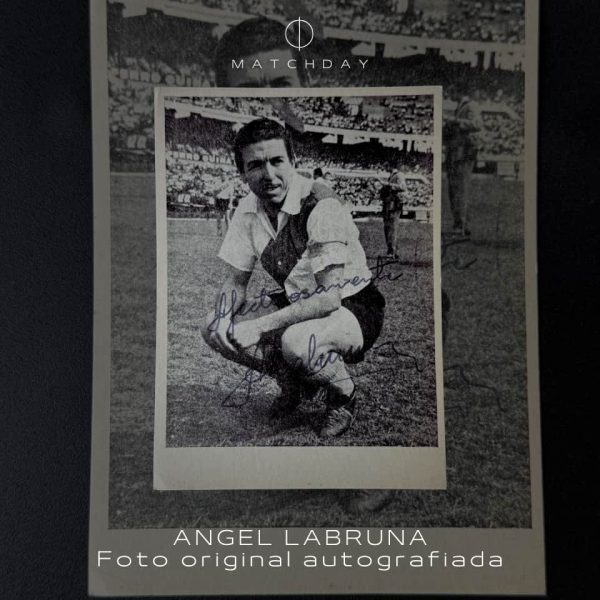 Foto firmada por Angel Labruna