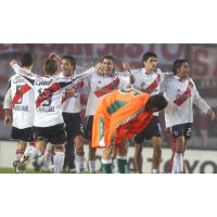 Victor Zapata – River Plate – Copa Libertadores 2005 – MATCH WORN JERSEY - Image 8