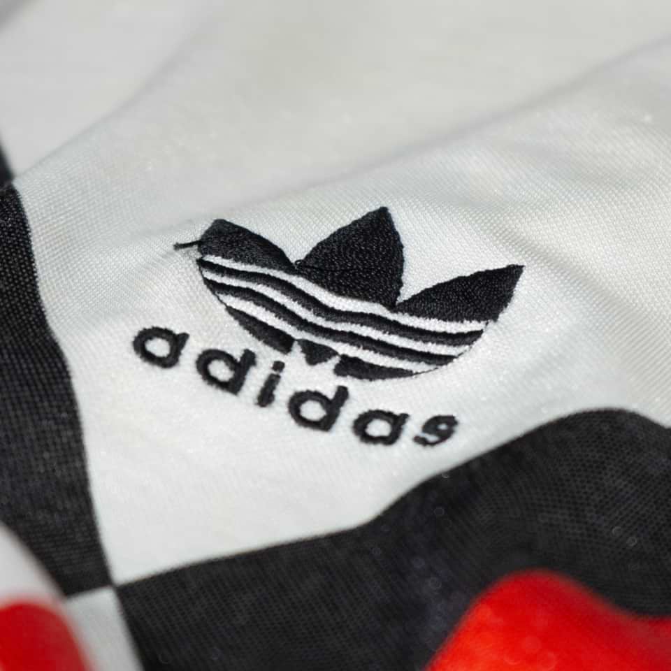 Camiseta titular seleccion Alemania – Andreas Brehme #3 – Mundial Italia 1990 - Image 8