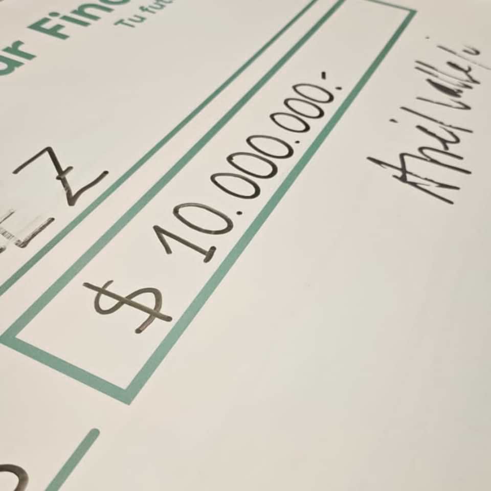 Enzo Perez – Cheque mejor jugador temporada 2023 - Imagen 6