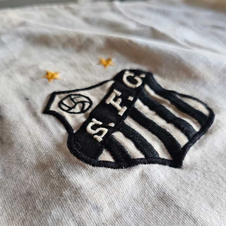 Pele match worn jersey – Friendly match 1974 - Image 8