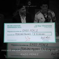 Enzo Perez – Cheque mejor jugador temporada 2023 - Imagen 2