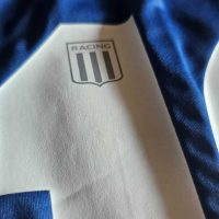 Lautaro Martinez match worn jersey + cinta de capitan – SAF 2017/18 - Imagen 10