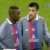 Éric Deflandre – Olympique Lyonnais – UEFA Champions League 2001/02 – Match Issued jersey - Imagen 12