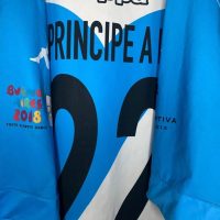 Diego Milito – Partido despedida – Farewell match – SIGNED protocol jersey - Imagen 7