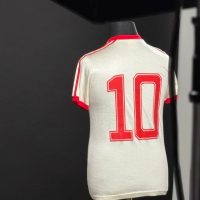 Diego Armando Maradona – Campeonato Nacional 1980 – MATCH WORN JERSEY - Imagen 29