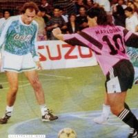 Diego Armando Maradona – Ritmo de la noche – Copa Derby 1992 – MATCH WORN JERSEY - Imagen 7