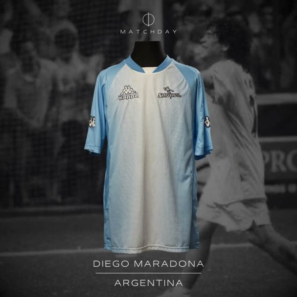 Diego Armando Maradona – MATCH WORN UNWASHED & SIGNED JERSEY – Showbol