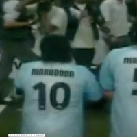 Diego Armando Maradona – MATCH WORN UNWASHED & SIGNED JERSEY – Showbol - Imagen 9