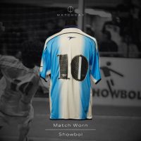 Diego Armando Maradona – MATCH WORN JERSEY – Showbol 2006 - Imagen 3