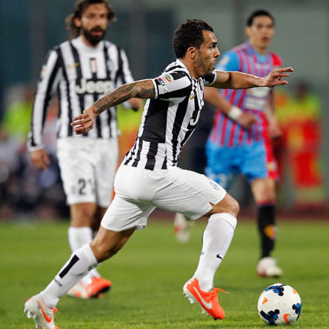 Carlos Tévez – Juventus FC – Serie A 2013/14 – MATCH WORN JERSEY – P. ALVAREZ COLLECTION - Imagen 24