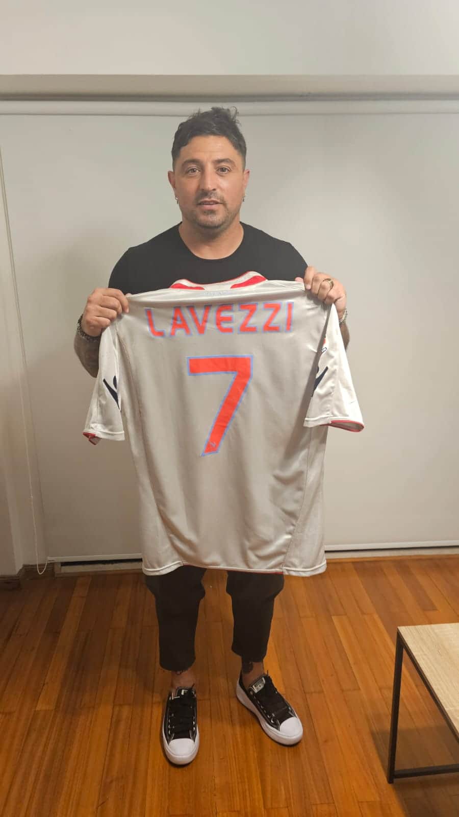Ezequiel Lavezzi – SSC Napoli – Serie A 2009/10 – UNWASHED MATCH WORN JERSEY – P. ALVAREZ COLLECTION - Imagen 7