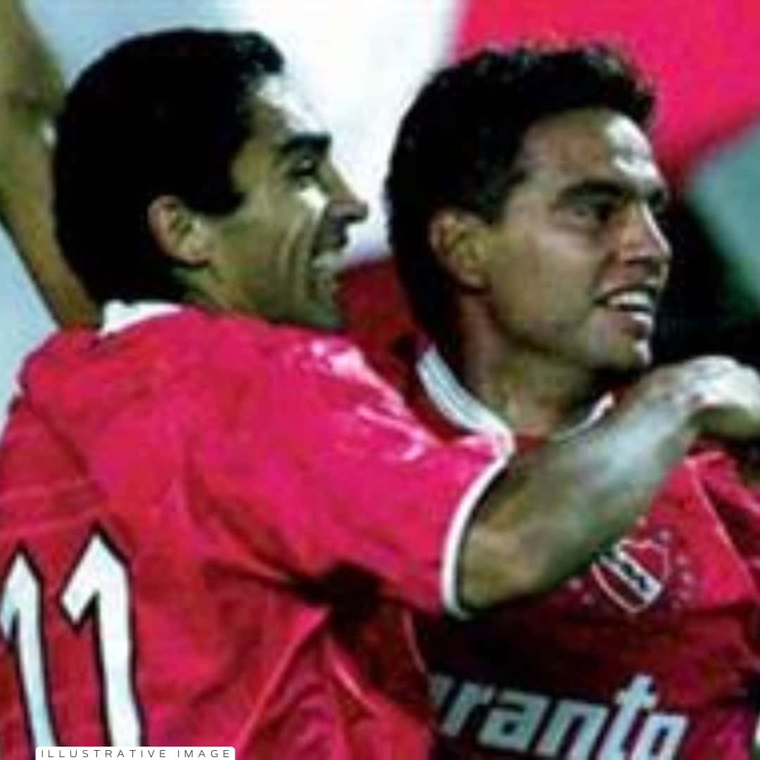 Cristian Gómez – Independiente – Torneo de verano 2003 – MATCH WORN JERSEY – COLECCIÓN JUAN ELUCHANS - Imagen 15