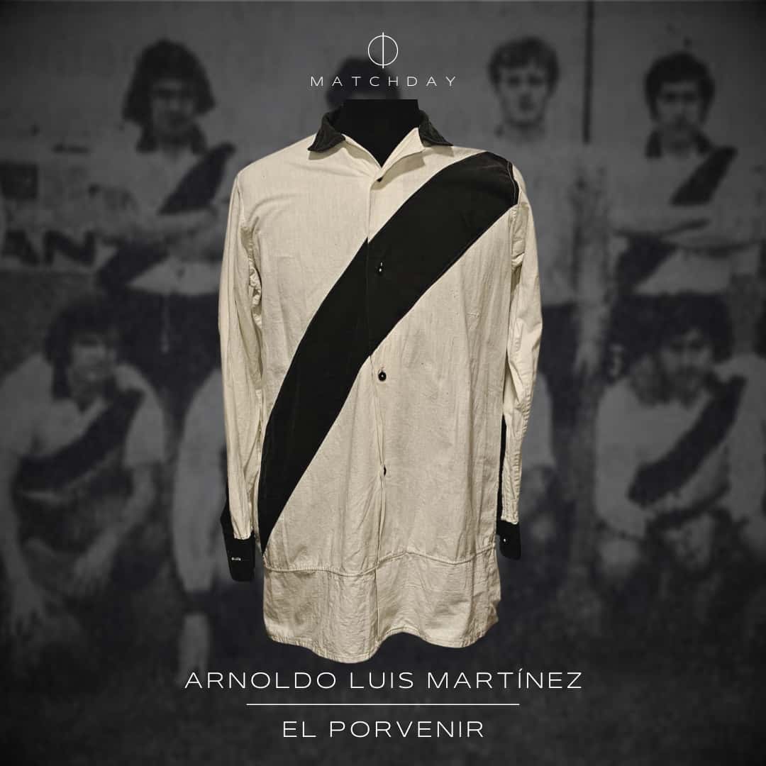 Arnoldo Luis Martinez – El Porvenir – Primera C 1975 – MATCH WORN JERSEY