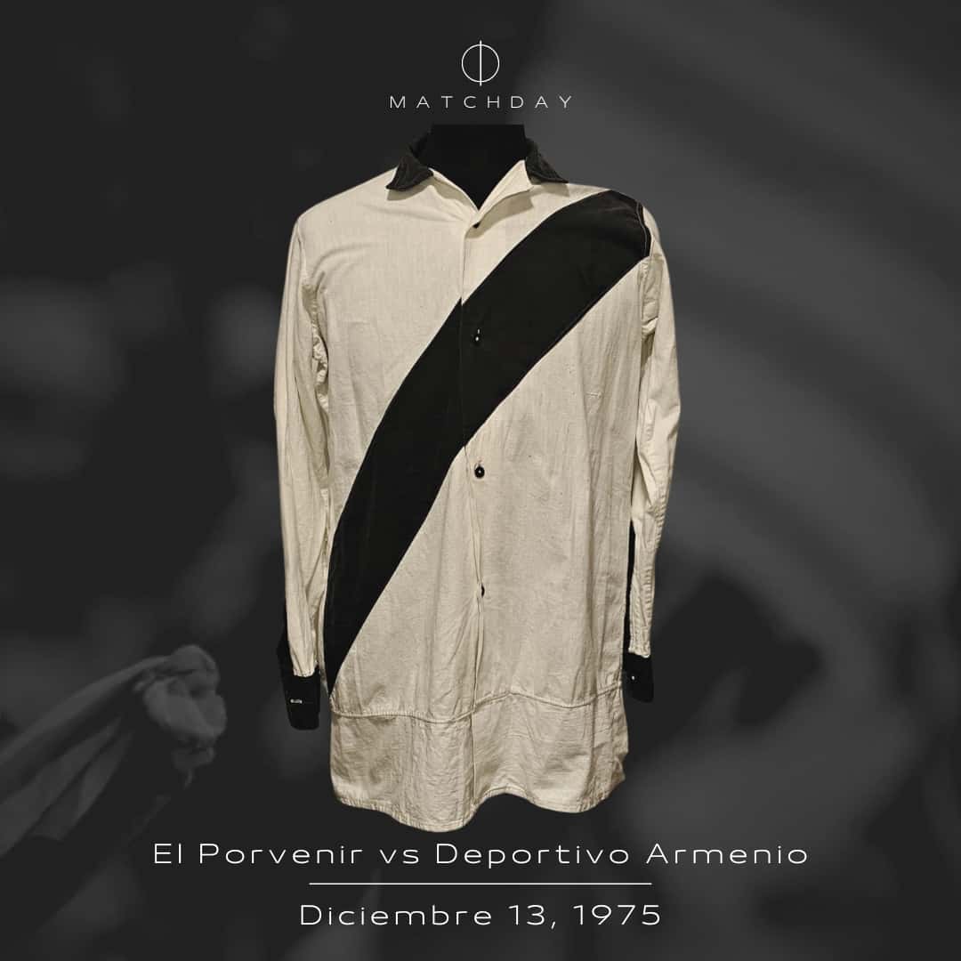 Arnoldo Luis Martinez – El Porvenir – Primera C 1975 – MATCH WORN JERSEY - Imagen 4