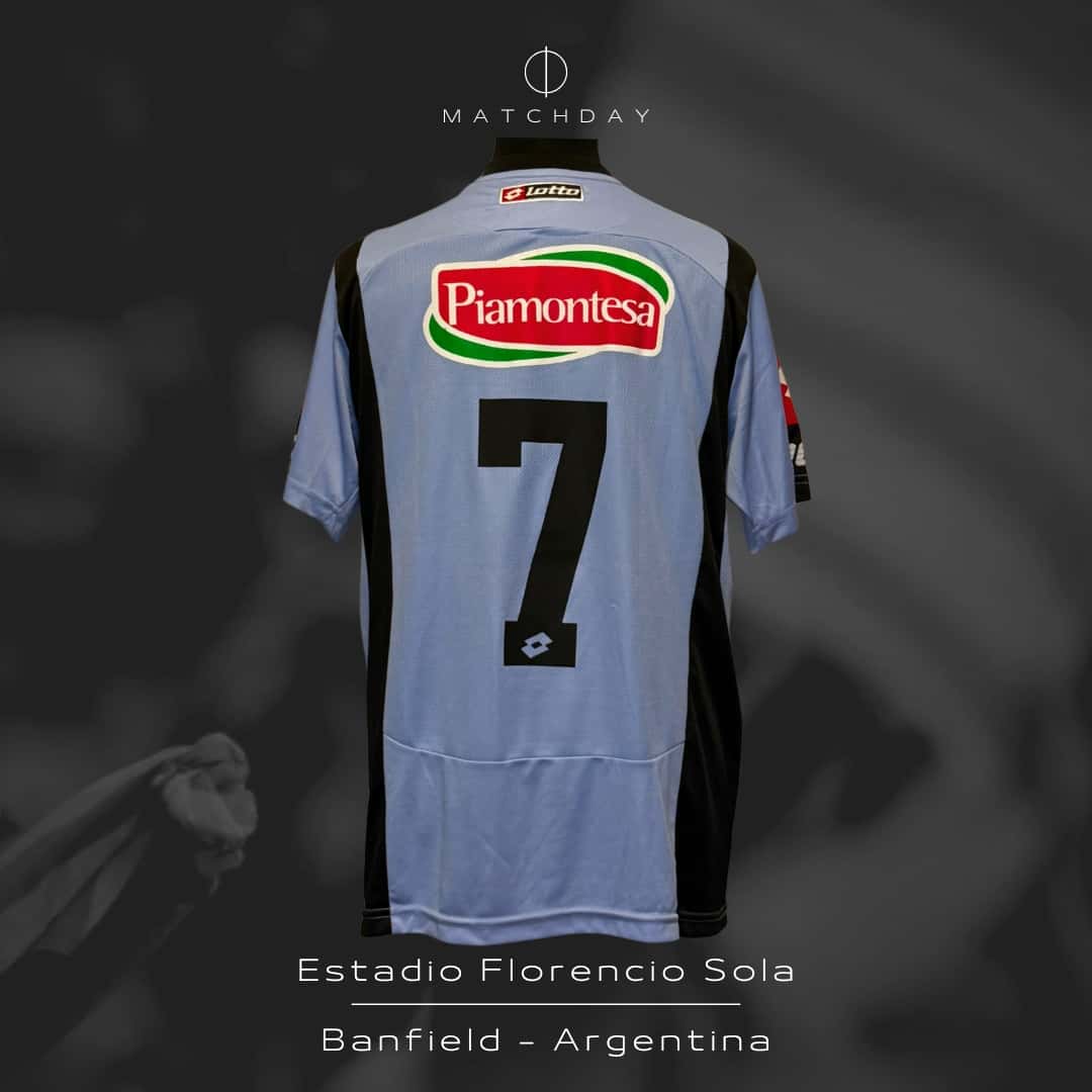 César Pereyra – Belgrano – Torneo Apertura 2011 – MATCH WORN JERSEY – COLECCIÓN JUAN ELUCHANS - Imagen 5